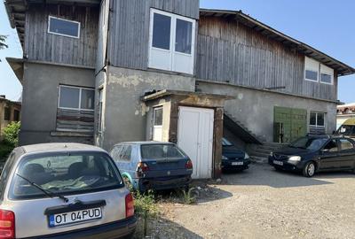 Spațiu comercial, de 1,000 mp, în Central - 2
