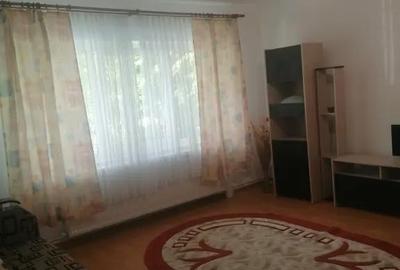 Apartament cu 2 camere decomandat în Scriitorilor - 2