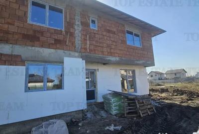 Casă cu 4 camere cu Canalizare în Militari - 3