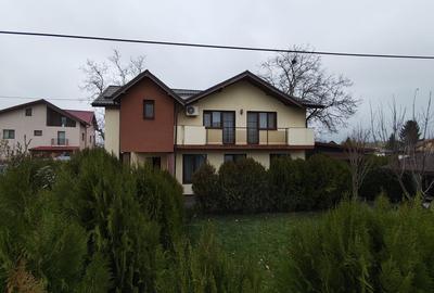 FARA COMISIOANE  casa mobilata elegant si utilata cu 3 camere 3 bai P+1 beci - 54