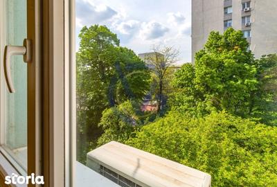 Apartament cu 3 camere decomandat în Titan - 7