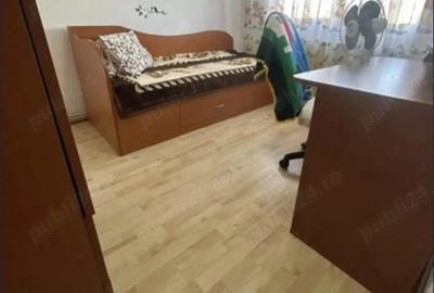 Apartament cu 2 camere decomandat în Podu Roș