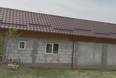 Casa de vanzare cu teren Casa de vanzare cu teren - 3