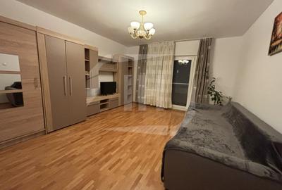 Apartament de inchiriat 2 camere, parcare, zona Plopilor - 1