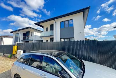 [ NOU ] Vilă modernă P+1 || 3 Dormitoare || 3 Băi || 10 Minute de Școală și STV - 1