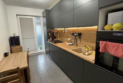 Apartament cu 4 camere semidecomandat în Străulești - 2