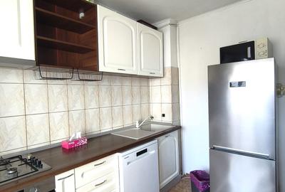 Apartament cu 2 camere decomandat în Berceni - 8