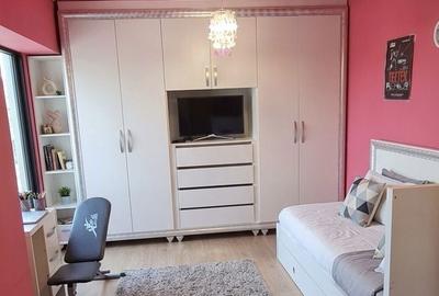 Apartament cu 4 camere decomandat în Exterior Vest - 2