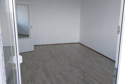 Apartament cu 3 camere decomandat în Mihai Viteazul - 2