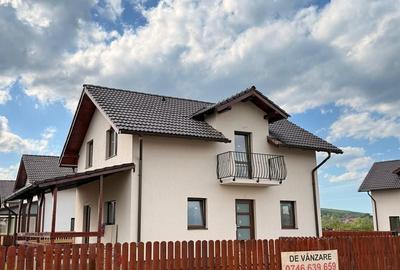 Casă cu 4 camere cu Teren 402 Mp în Central - 14