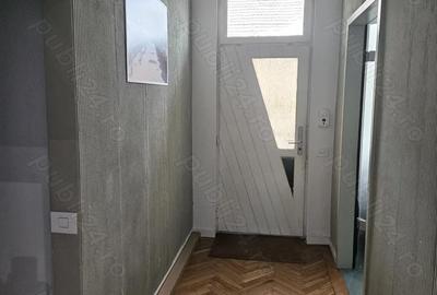 Spațiu comercial, de 80 mp, în Central - 2