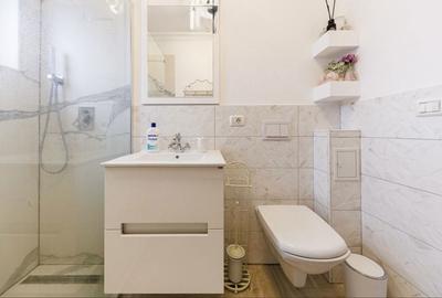 Apartament cu 2 camere decomandat în Dumbrăvița - 1