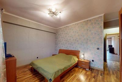 De vanzare apartament 3 camere, spa?ios, cu 2 balcoane ?... De vanzare apartament 3 camere, spa?ios, cu 2 balcoane ?... - 10