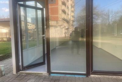 Spațiu comercial, de 55 mp, în Exterior Vest