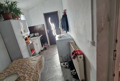 Casă cu 1 camere cu Teren 1000 Mp în Mijlocu - 1