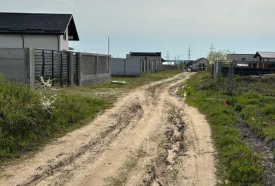 Casă cu 4 camere în Plaiul Vulcanești - 5