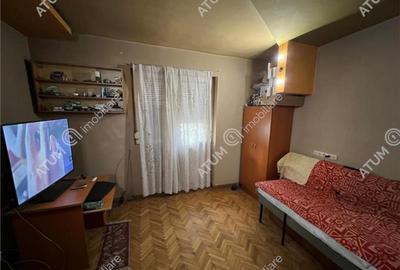 Casă individuală cu 3 camere cu Canalizare în Trei Stejari - 1