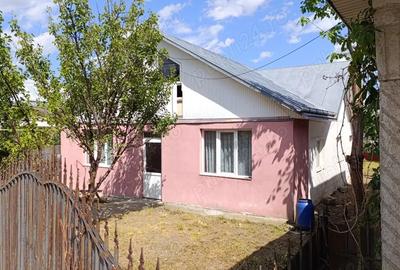 Casa cu 983mp teren de vanzare in zona buna - 3