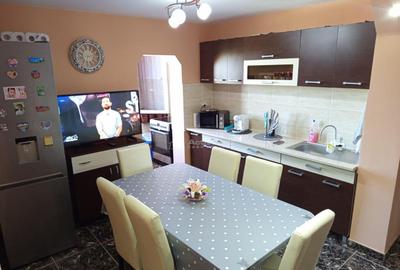 Oravita, Apt. la Cheie, 2 Cam, Conf.1 Decomandat, ZERO COMIS - 5