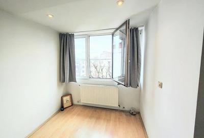 Apartament cu 3 camere semidecomandat în Hunedoara - 10