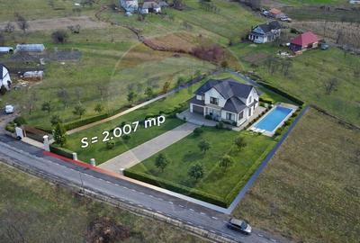 Teren Construcții intravilan de 2007 mp, în Șurdești - 1