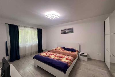 Apartament cu 3 camere decomandat în Republicii - 2