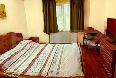 Casă cu 7 camere cu Teren 1520 Mp în Central - 3