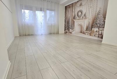Apartament cu 3 camere decomandat în Roșu - 4