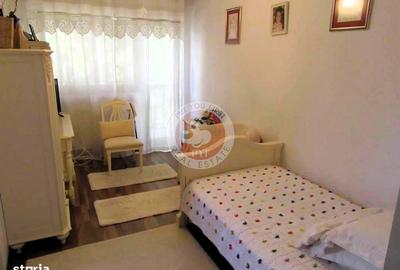 Casă cu 4 camere decomandat în Titan - 3