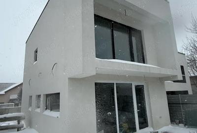 Casă cu 4 camere în Central - 5