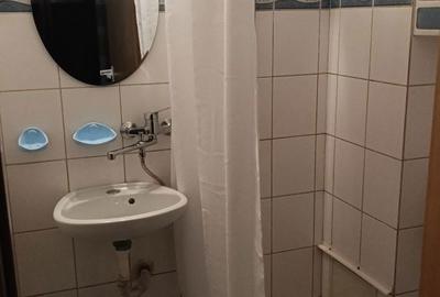 Garsonieră nedecomandată în Central - 2