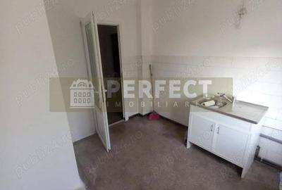 Apartament cu 3 camere decomandat în Vest - 4