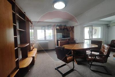 Apartament cu 3 camere de inchiriat Stefan cel Mare - 2