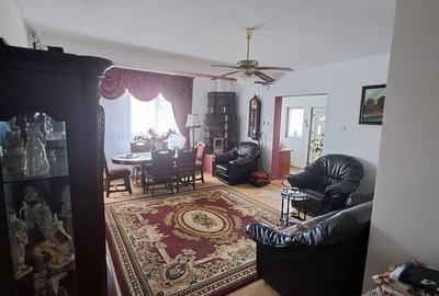 Casă cu 4 camere în Rădești - 18