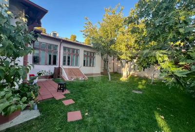 Spațiu comercial, de 220 mp, în George Enescu - 2