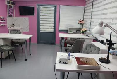 Spațiu comercial, de 50 mp, în Uverturii - 7