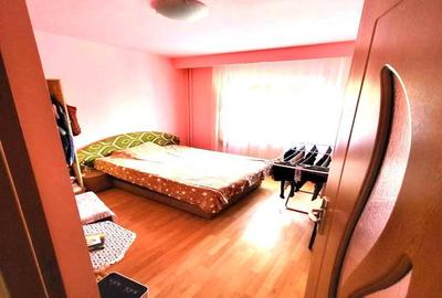 Apartament cu 2 camere decomandat în Plopilor