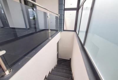 Casa noua P+M ,in Hemeius, aproape de Primarie, 413 mp  teren - 49