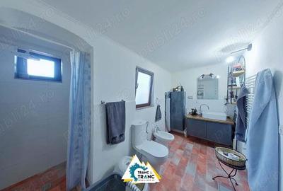 Teren de 2951 mp, în Gai - 14