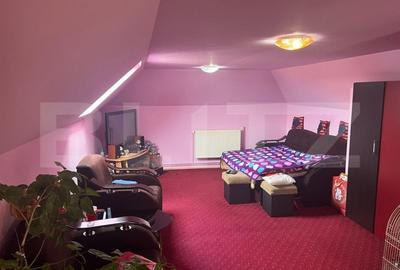 Casa cu 3 camere, 115 mp, zona semicentrala - 2