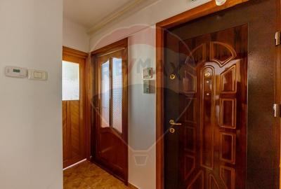 Apartament cu 3 camere la Lebada - 13