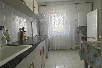 Apartament 3 camere, decomandat, Navodari - 1