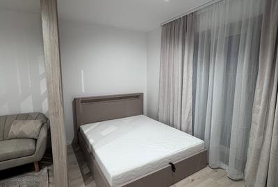 Garsonieră decomandată, mobilată în Tractorul - 11