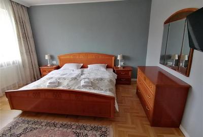 Apartament cu 4 camere decomandat, mobilat în Central - 18