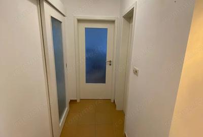 Decomandat. Cu centrala proprie. Etaj intermediar - 8