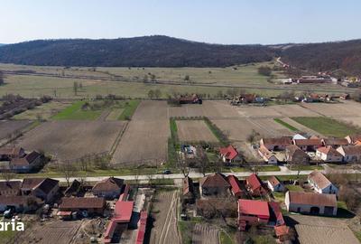 Teren de 2970 mp, în Mașloc - 5