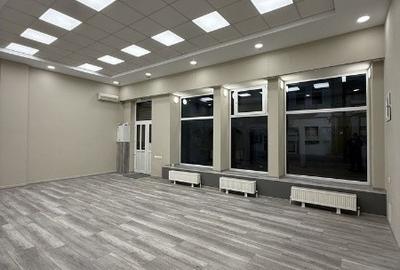 Ultracentral - artera intens circulata, SPATIU COMERCIAL, 165 mp.