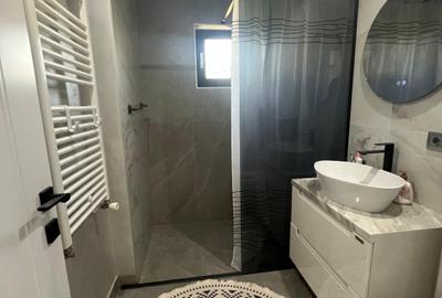 Apartament 3 camere Zona Penny  - 1 Decembrie - 78 mp - 1