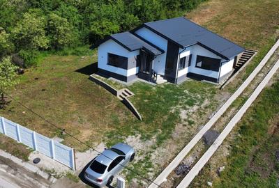 Casă cu 3 camere în Vlăduleni - 4
