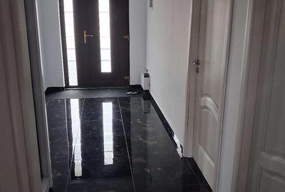 Casă cu Teren 640 Mp în Central - 7